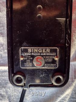 1940 Singer 201 sewing machine HEAVY DUTY LEATHER DENIM Tested Bobbins Extras