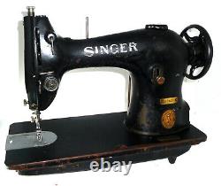 Antique industrial Singer 95K10 heavy duty sewing machine 95-10