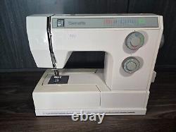 BERNETTE 720 12 Stitch Sewing Machine Heavy Duty 200 B with Manual and Cover
