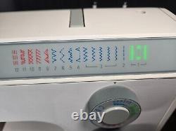 BERNETTE 720 12 Stitch Sewing Machine Heavy Duty 200 B with Manual and Cover