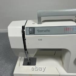 BERNETTE 720 Sewing Machine Heavy Duty 200 B With Cover READ