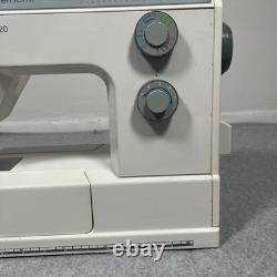 BERNETTE 720 Sewing Machine Heavy Duty 200 B With Cover READ