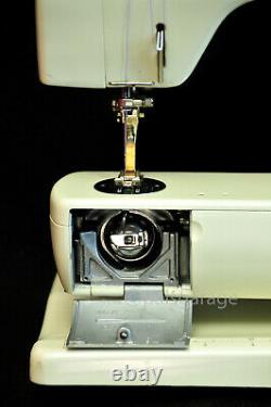 Bernina 830 Sewing Machine-heavy Duty-accessories-serviced & Fine Tuned