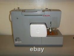 Brand New Singer Heavy Duty 4423 Sewing Machine