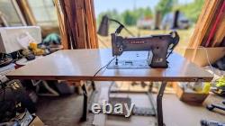 Consew 225 Industrial Walking Foot Sewing Machine