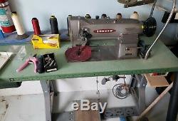 Consew 225rb-1 Heavy Duty Industrial Sewing Machine With Table