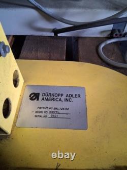 Durkopp Adler 867-290142-M Twin Needle Triple Feed Heavy Duty Sewing Machine Durkopp Adler 867-290142-M Twin Needle Triple Feed Heavy Duty Sewing Machine