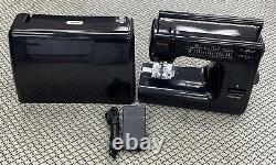 Excellent Cond. Janome HD3000 Black Heavy Duty Sewing Machine Foot Pedal & Case