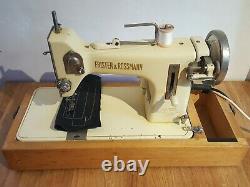 Frister & Rossmann Heavy Duty Sewing Machine Leather Heavy Fabrics