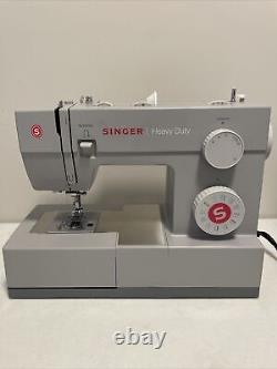 Heavy Duty Singer Sewing Machine 4423 EUC