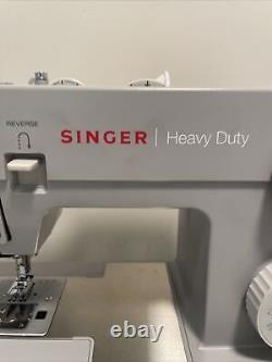 Heavy Duty Singer Sewing Machine 4423 EUC