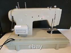 Heavy Duty Vtg Sears Kenmore Model 1303 Sewing Machine with Carry Case & Manual