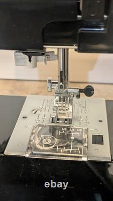 Janome HD3000BE Black Edition Heavy Duty Sewing Machine HD-3000 BE Tested