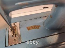 Late 1930's French heavy cast iron BABY toy sewing machine