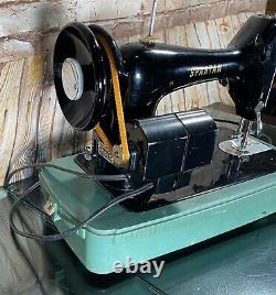 MINT Heavy Duty Singer Sewing Machine Spartan 192K withZigzag/Buttonholer/Pedal