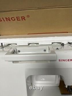 NEW IN BOX Singer E99670 Sewing Machine Model 650 Heavy Duty