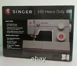 NEW Singer Classic 44S Heavy Duty Sewing Machine with 23 Built-In Stitches