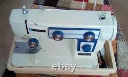 New Home heavy duty sewing machine model 541