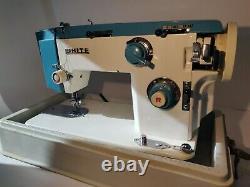 Rare Vintage White Sewing Machine Model 477 WithHeavy Duty Case &Some Owner Manual