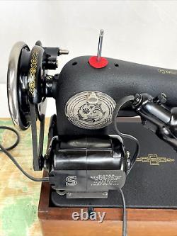 SERVICED Vtg Singer 66 Sewing Machine Heavy Duty Leather / Denim, Wrinkle Finish