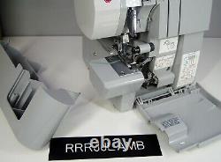 SINGER 14HD854 Heavy Duty Overlock SERGER Sewing Machine MINT CONDITION