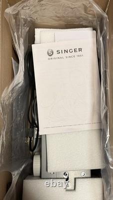SINGER 4411 Heavy Duty 120W Portable Sewing Machine Grey