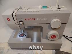 SINGER 4411 Sewing Machine Heavy Duty CLEAN working w Manual