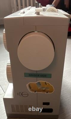 SINGER 4423 Heavy Duty Mechanical Household Sewing Machine, Foot Pedal, Cord