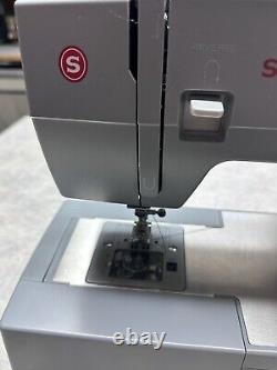 SINGER 4432 Heavy Duty Sewing Machine