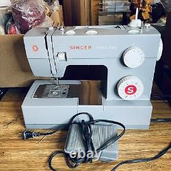 SINGER 4432 Powerful, Heavy Duty SEWING MACHINE with Foot Pedal