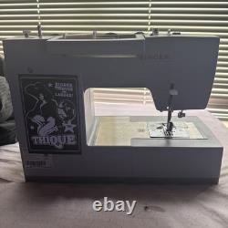 SINGER 44S Classic Heavy Duty Mechanical Sewing Machine, Used