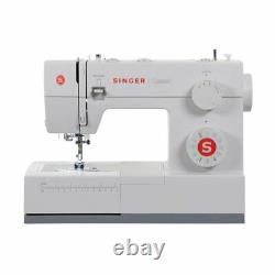 SINGER Classic Heavy Duty 44S Sewing Machine S1E1