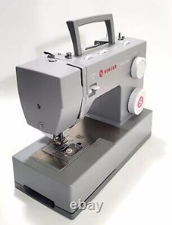 SINGER HD6380M Heavy Duty Sewing Machine Excellent Condition