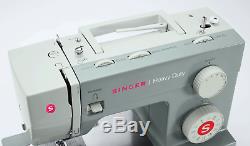 SINGER Heavy Duty 4411 Sewing Machine with 11 Built-in Stitches, Metal Frame