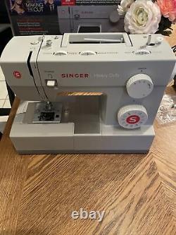 SINGER Heavy Duty 4423 Sewing Machine