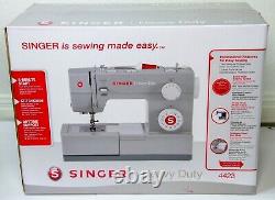 SINGER Heavy Duty 4423 Sewing Machine with 23 Built-in Stitches IN HAND NEW