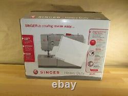 SINGER Heavy Duty 4423 Sewing Machine with 97 Stitch Applications