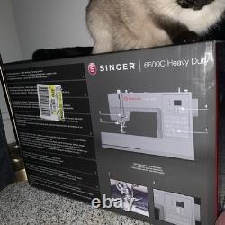 SINGER Heavy Duty 6600C Computerized Sewing Machine