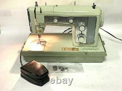 Sears Kenmore Zig-Zag Free Arm Metal Heavy Duty Sewing Machine Mint Green, GREAT