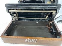 Serviced Rare 1911 Antique Vtg Singer 66 Sewing Machine Heavy Duty Leather Denim