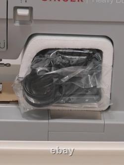 Sewing Machine SINGER Heavy Duty 4423 Grey BRAND NEW WithCarrying Case