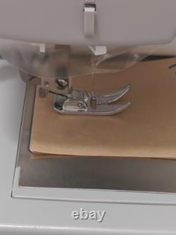 Sewing Machine SINGER Heavy Duty 4423 Grey BRAND NEW WithCarrying Case