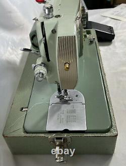 Sewmor 870 Heavy Duty Sewing Machine Leather Upholstery Straight Stitch & Case