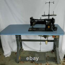 Singer 111W153 Industrial Walking Foot Sewing Machine Table 121L Clutch Motor