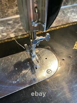 Singer 15 91 Heavy Duty Sewing Machine 1950 With Manual Accessories Pedal Used