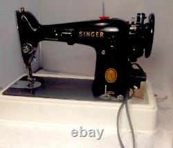 Singer 2011955 simanco complet Sewing Machine Heavy Duty ex. Condition AM54638