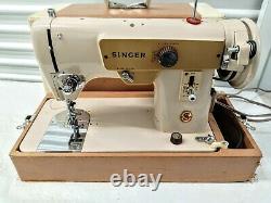 Singer 223 HEAVY DUTY all metal sewing machine