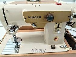 Singer 223 HEAVY DUTY all metal sewing machine