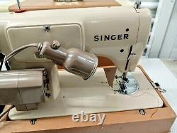Singer 223 HEAVY DUTY all metal sewing machine