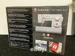 Singer 4411 Heavy Duty Sewing Machine